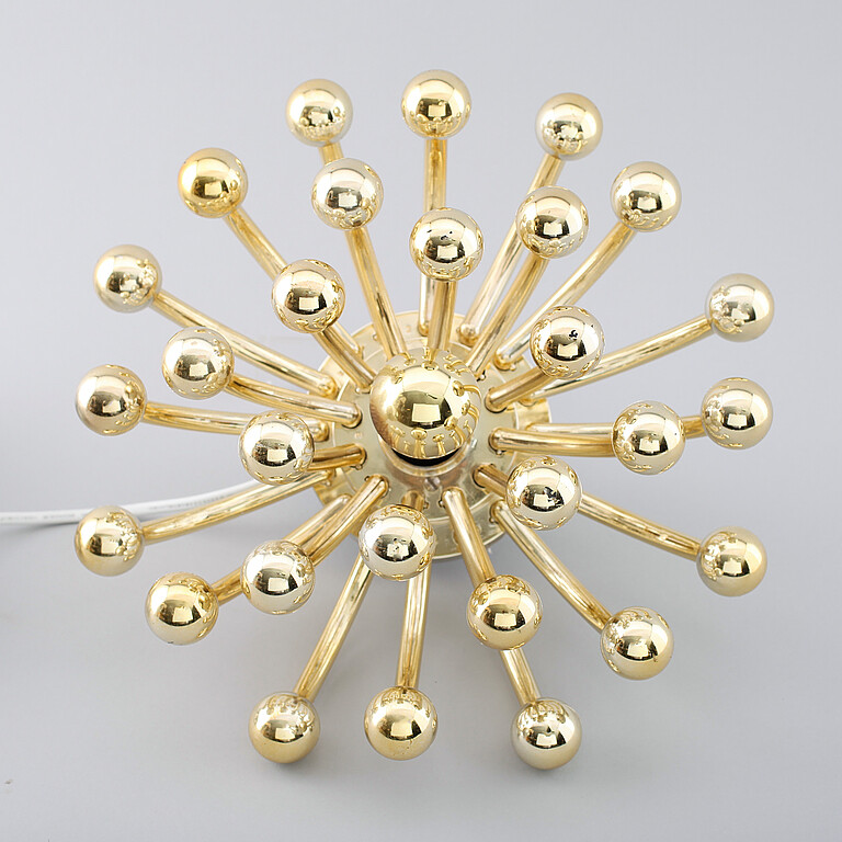 Valenti, Gold Pistillin, Studio Tetrarch