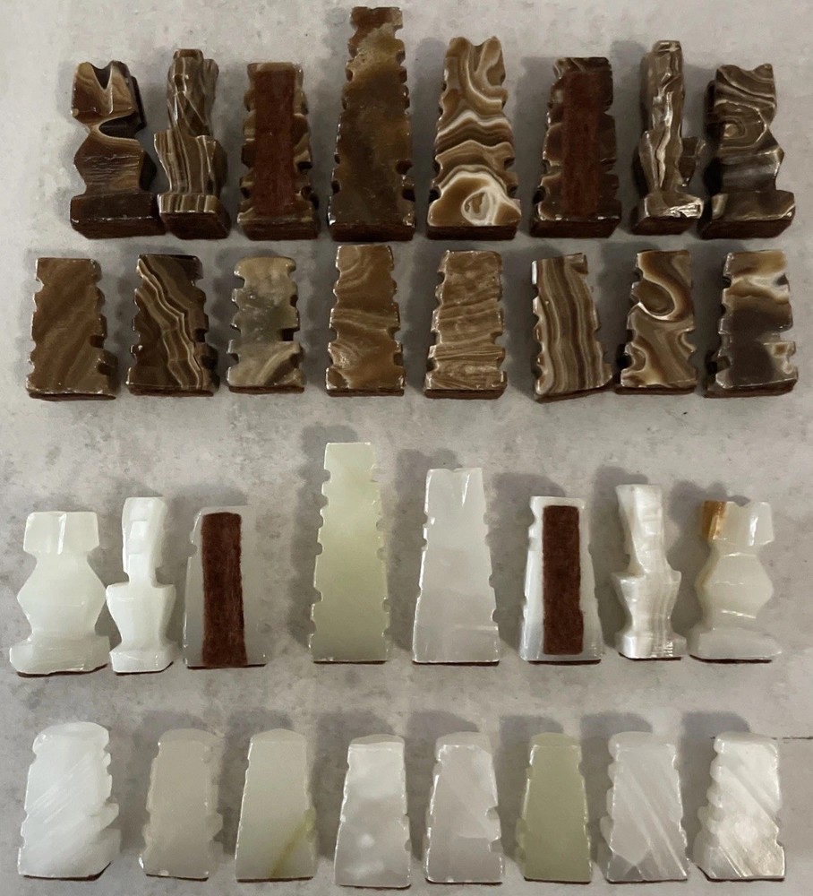 MIDCENTURY ONYX MARBLE CHESS SET COMPLETE ALL PIECES