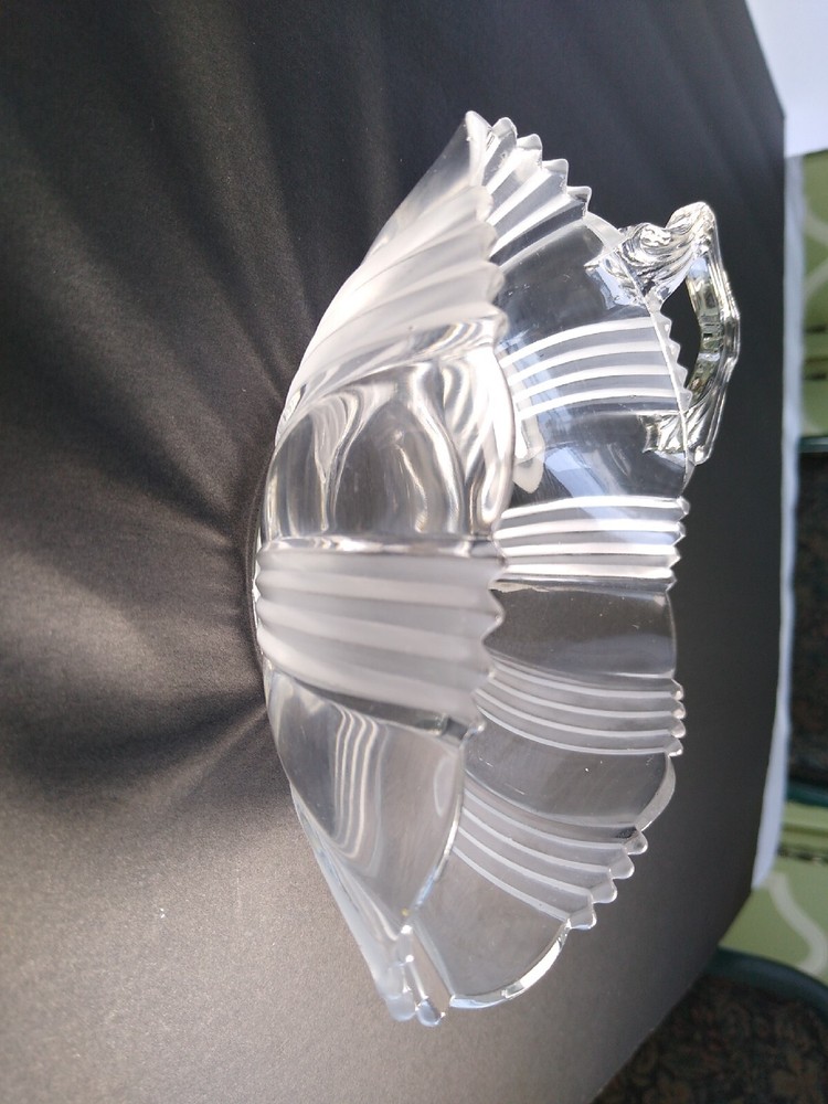 *Fostoria Sunray Clear Glass Single Handle triangle shaped dish 5.75"w/ handle