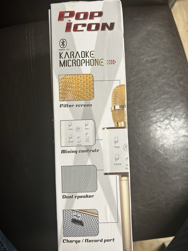 Acellories Pop Icon Bluetooth Karaoke Microphone.