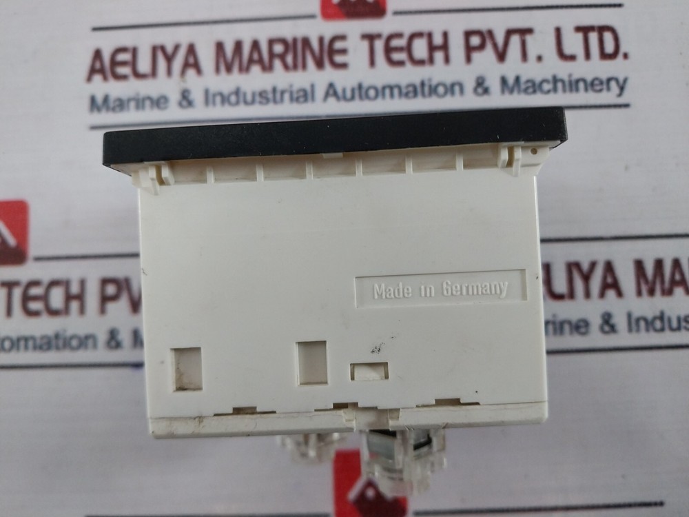 Janssen 0-150V Analog Panel Volt Meter