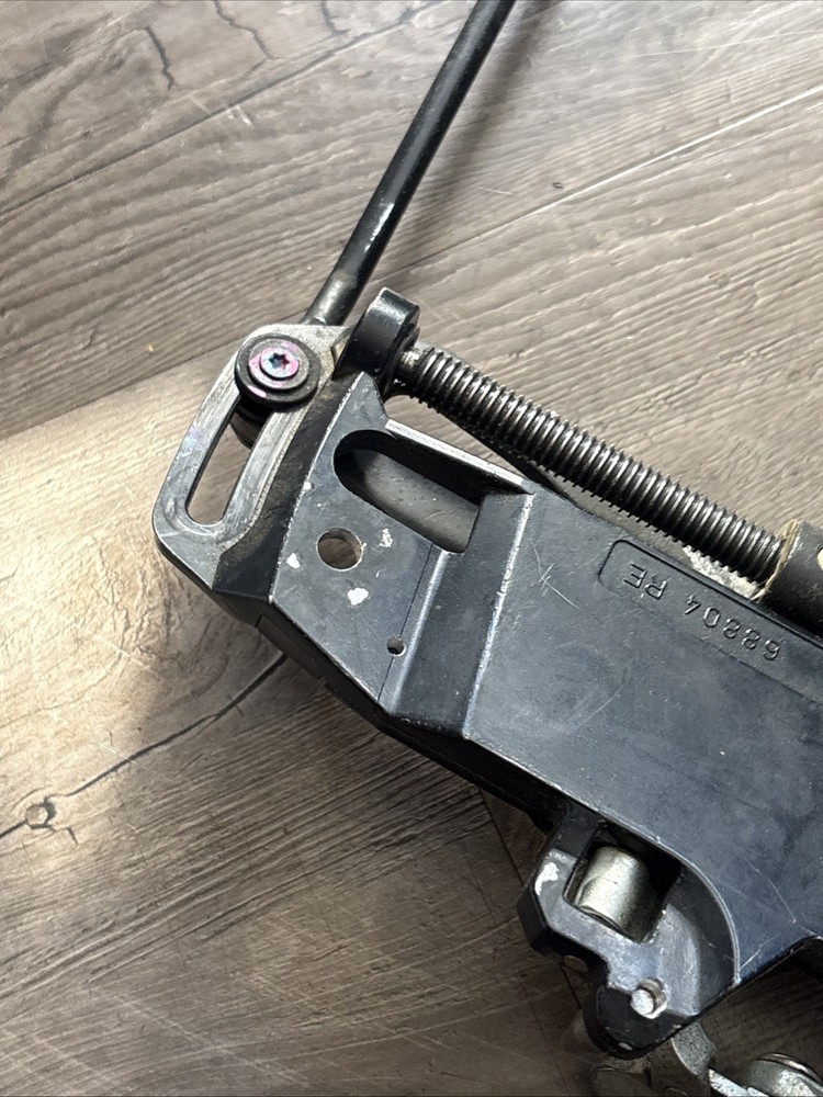BMW E36 Convertible RIGHT Top Latch.