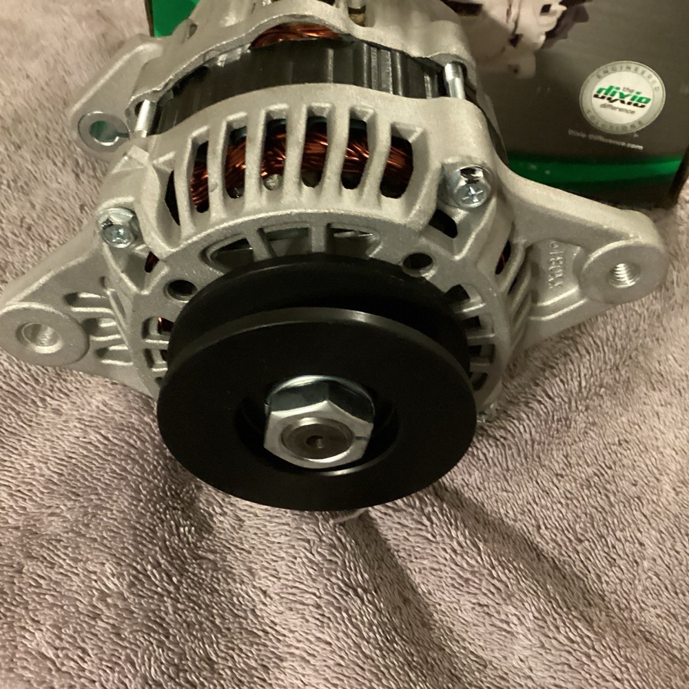 DIXIE….Alternator …..143-08110…..NEW…😀