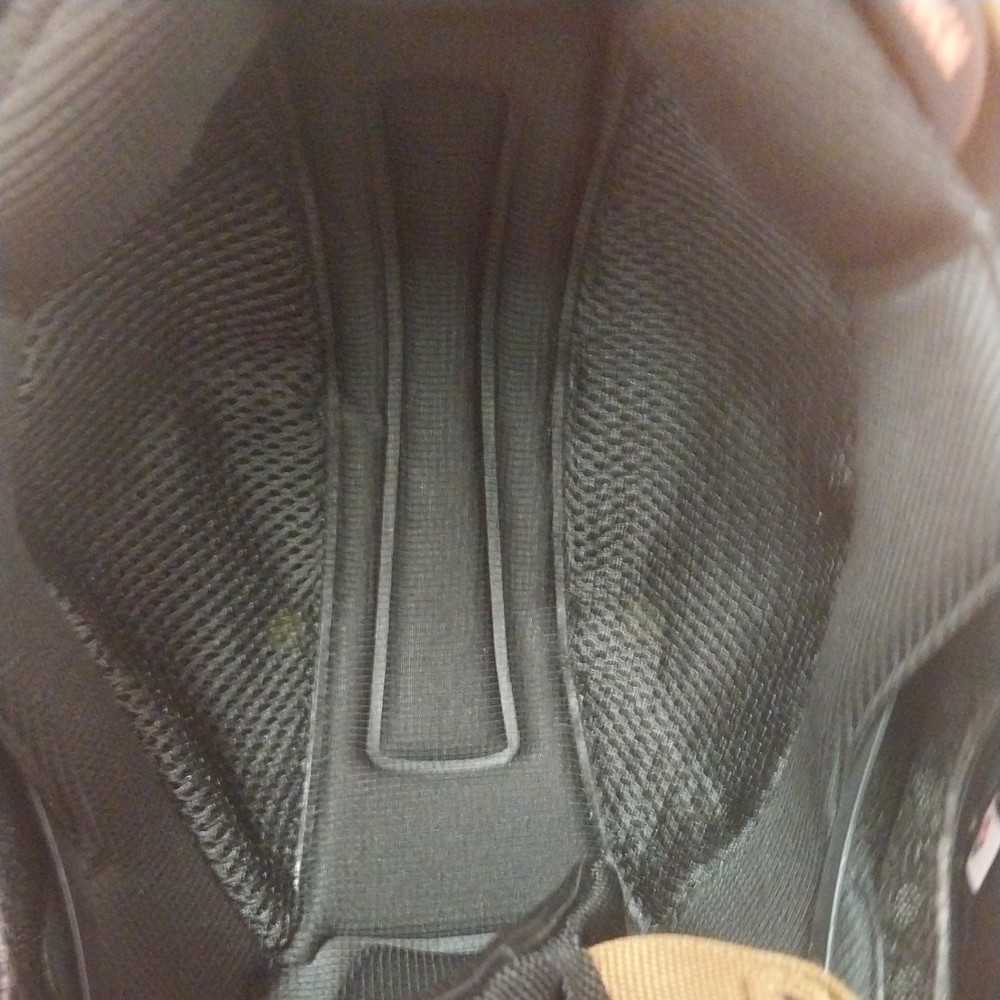 Giro Tor Spherical MIPS Helmet Size Small Nice