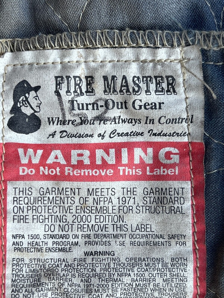 AUTHENTIC FIRE MASTER Firefighter TURN OUT JACKET 2005 Size 56R