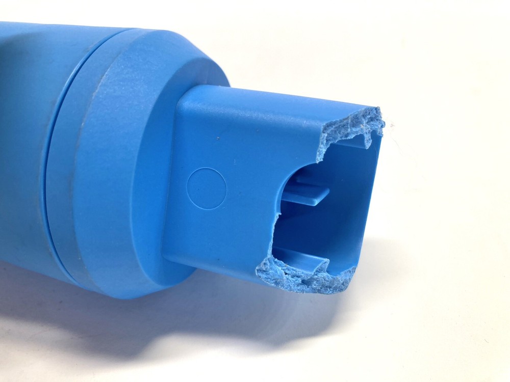 Phytech Data Hub For Plant Sensor Irrigation Management 2ALN6400, BROKEN HANDLE