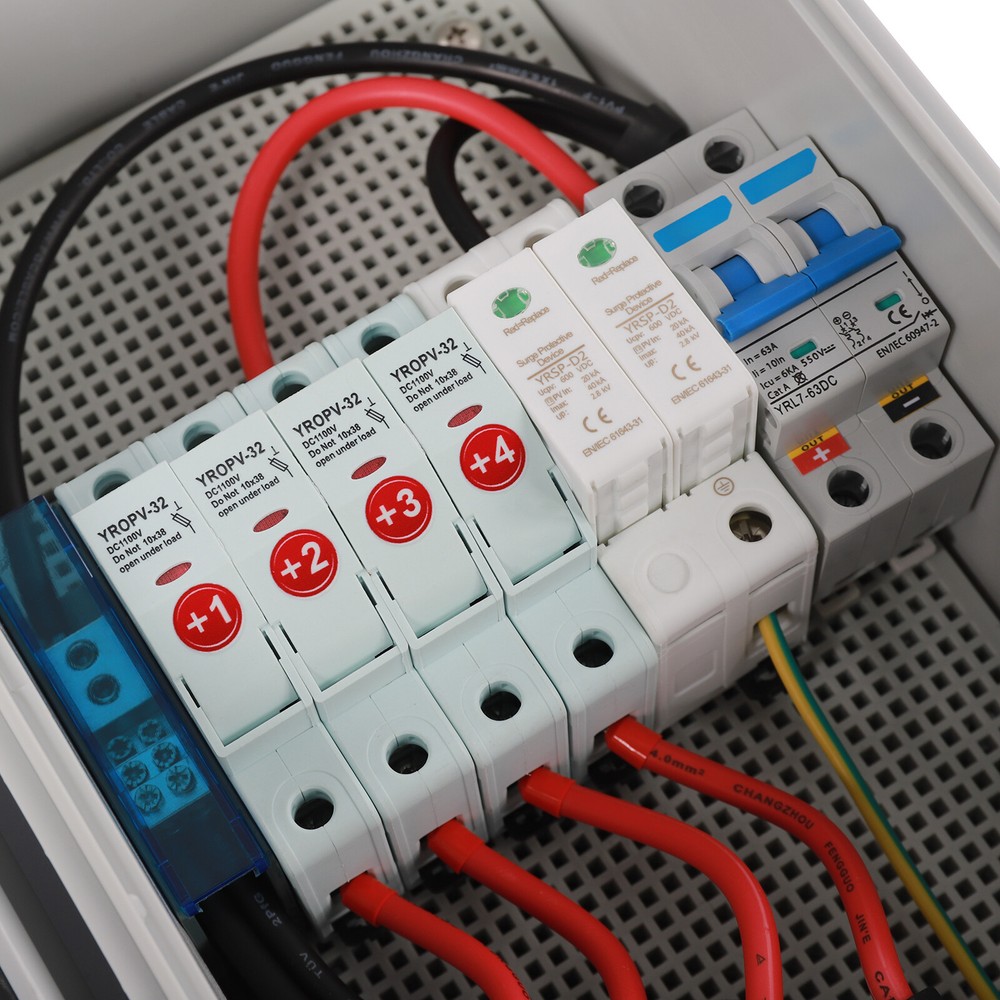 Solar Combiner Box PV Combiner Circuit Breaker 63A For Solar Panel Kit 4 String