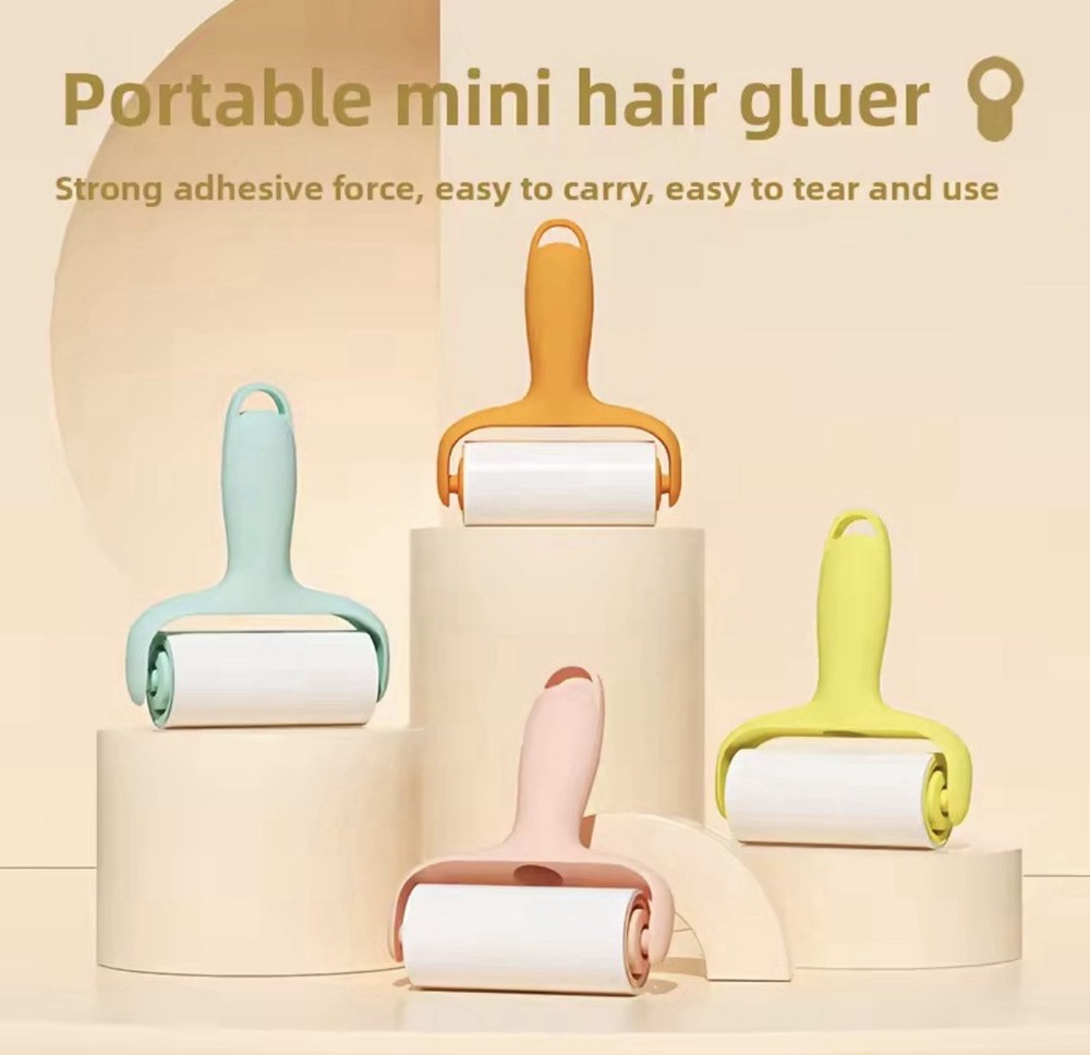 Convenient Mini Lint Roller Tool: 1 Handle + 3 Replacement Rolls.