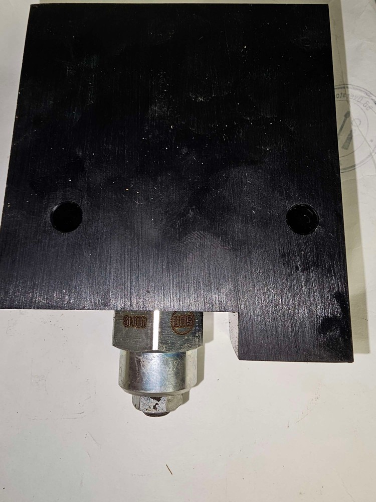 E12638160 Motion Control Valve Euclid-Hitachi