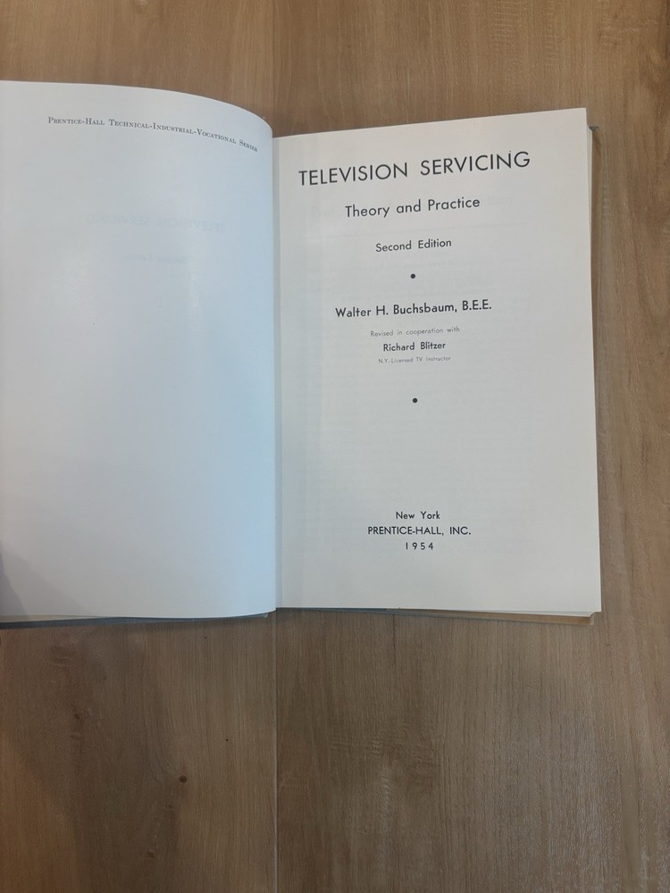 TELEVISION SERVICING BY W. H. BUCHSBAUM. 1954 Second Edition Original Packaging