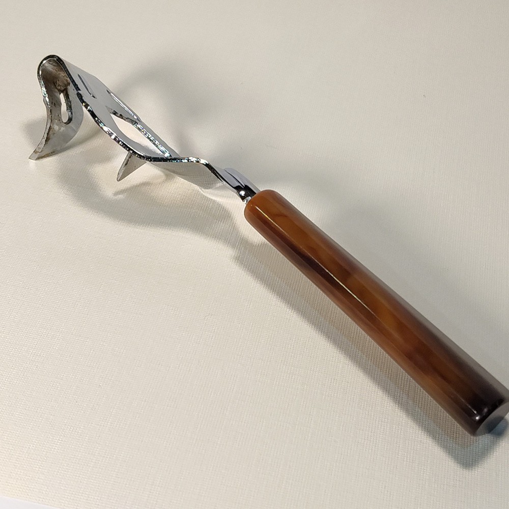 Bottle Can Opener Bar Kitchen Multitool Swirly Butterscotch Brown Handle