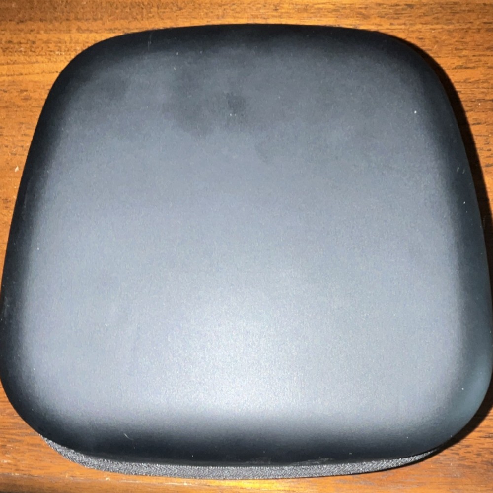 Xbox One Fusion Controller Bundle with Carrying Case, Thumbsticks, and D-pad