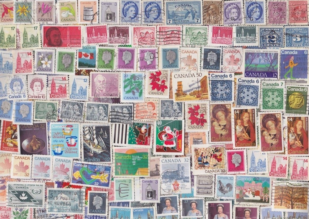 1000 ALL DIFFERENT CANADA STAMPS
