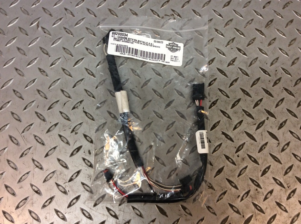 14-24 Harley Davidson Touring Electra Left Hand Control Switch Pack 69200034