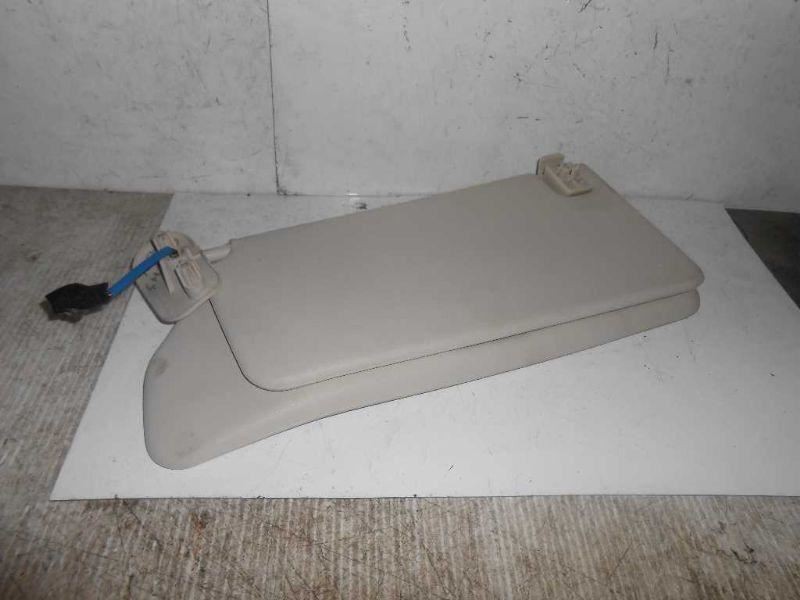 9-5       2005 Sun Visor 30480