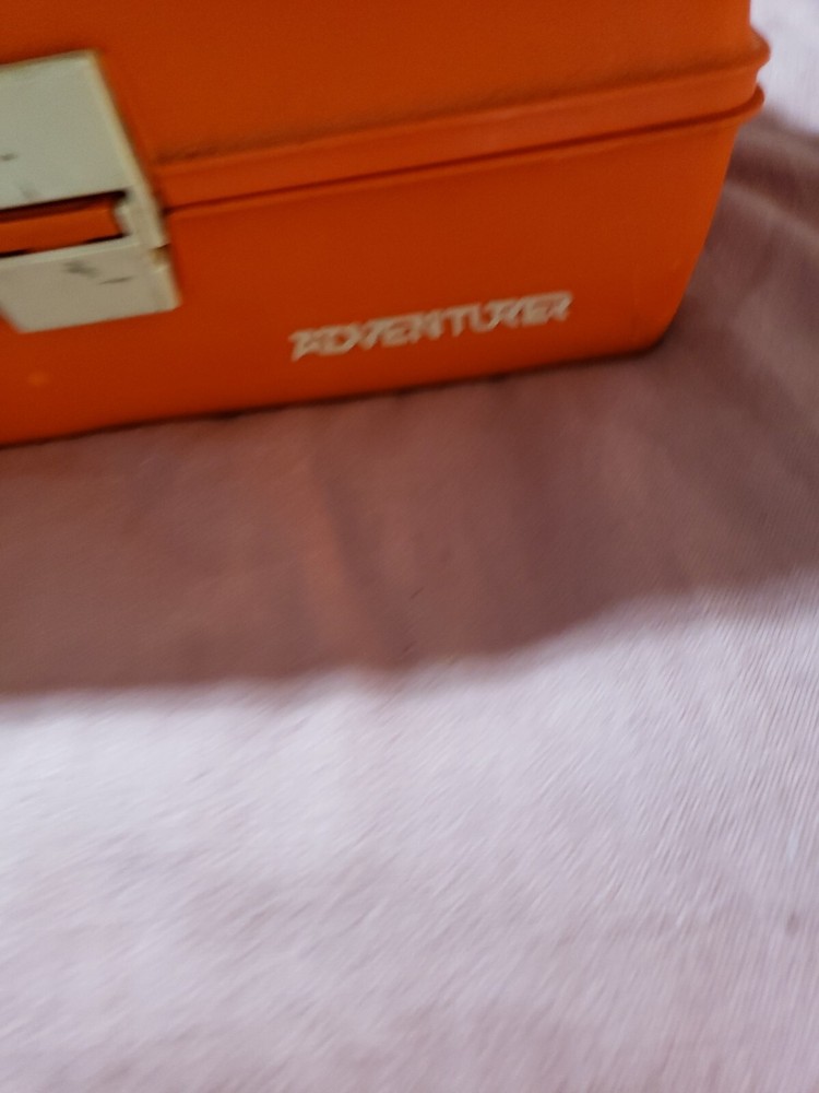 Vintage Bow Equipment Tool Box