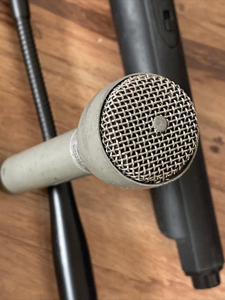 Shotgun Microphone For Video Recording