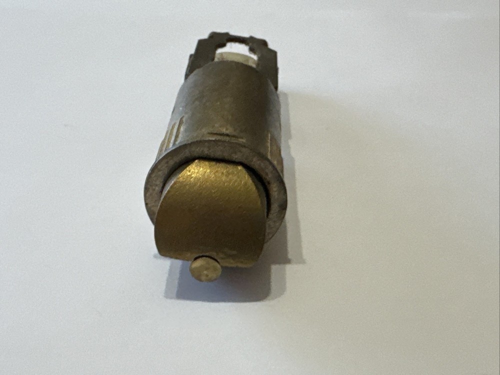 Unbranded Spring Latch - Used