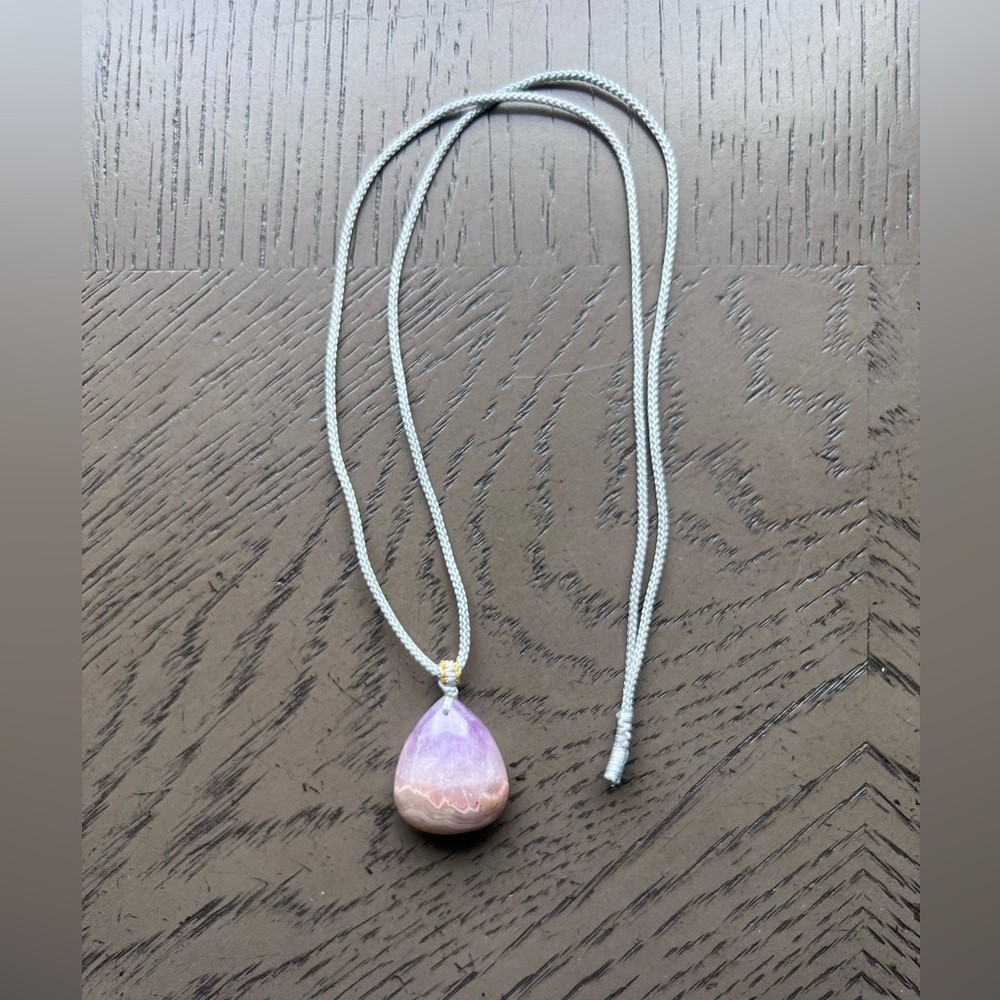 Amethyst agate teardrop necklace (one)
