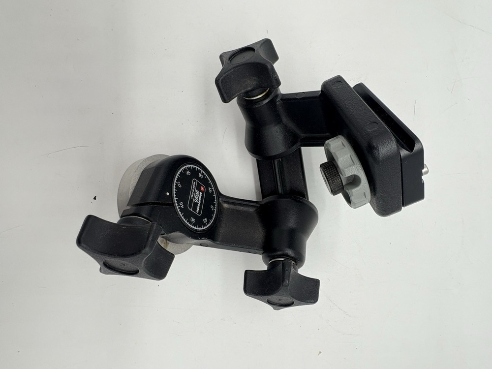 BOGEN MANFROTTO #3025 THREEWAY TRIPOD HEAD