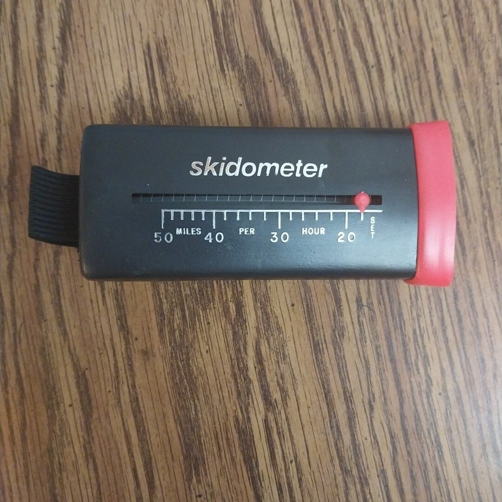 Vintage Skidometer Ski Speedometer