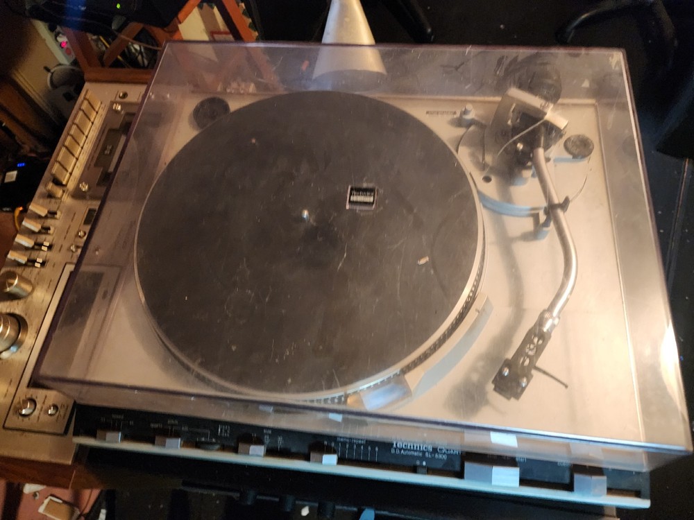 TECHNICS SL-5300 QUARTZ DIRECT DRIVE AUTOMATIC TURNTABLE