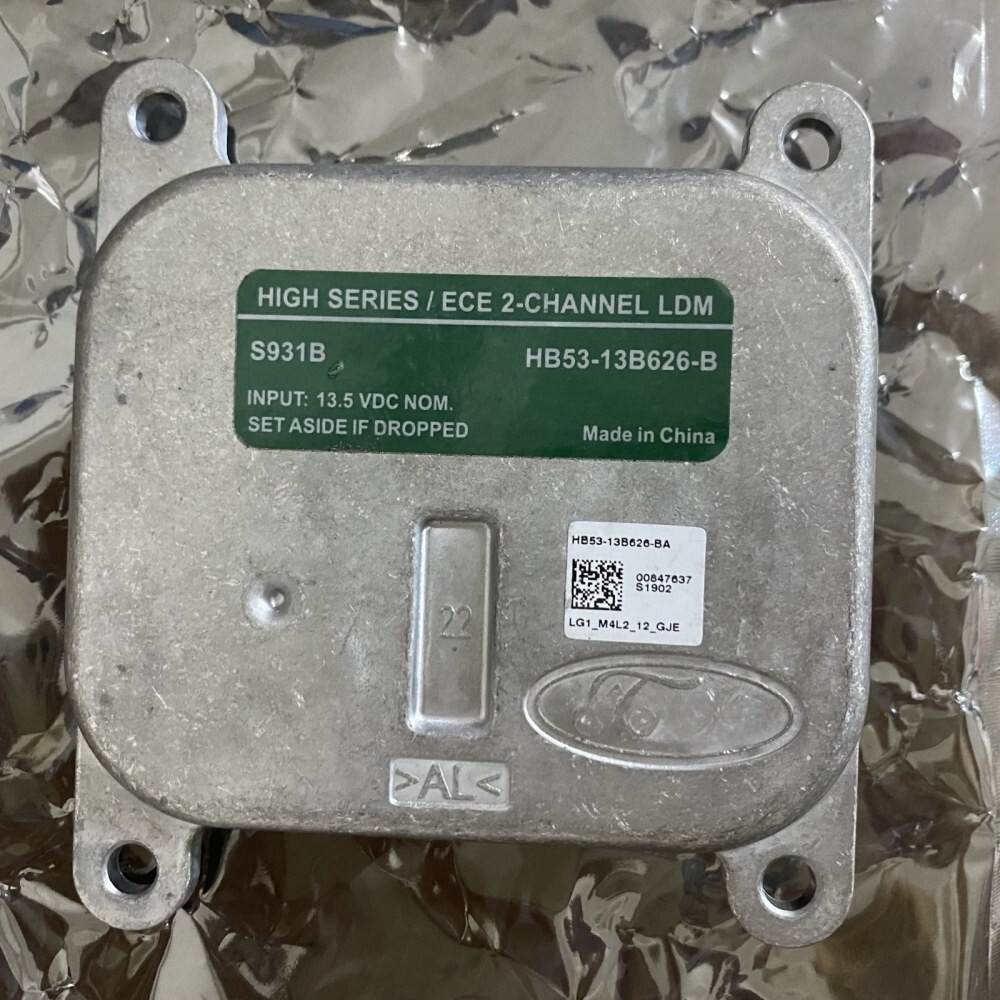 OEM For 16-19 Ford Explorer Limited XLT Full LED Headlight Module Control Unit