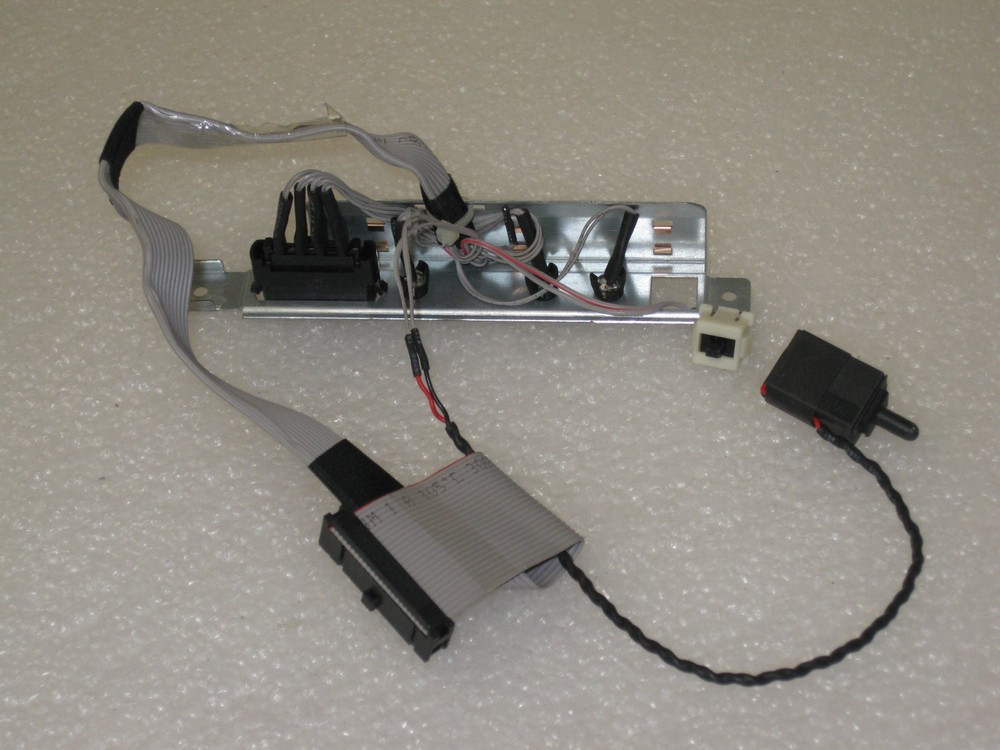 Dell PowerEdge 840 Powervault DP100 NF100 Control Panel with Cable PH876