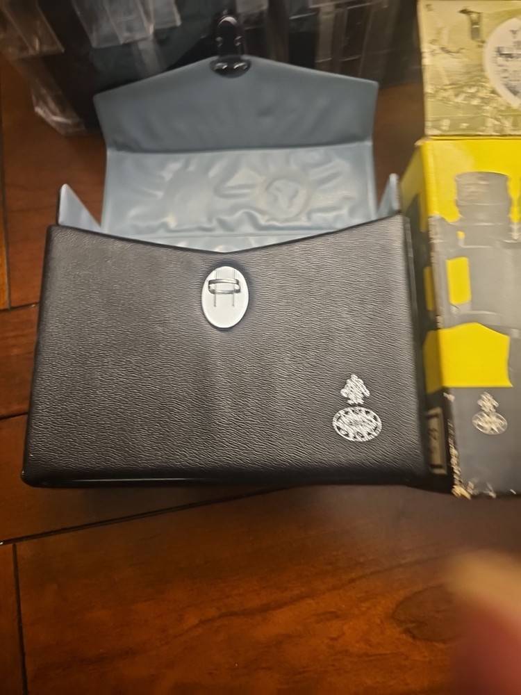 Tasco Binoculars 7x35 with Box