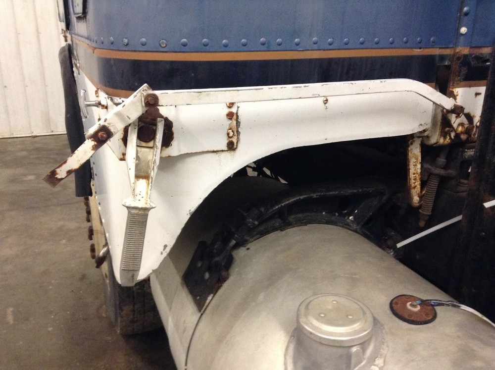Freightliner FLT ALUMINUM Left/Driver LOWER REAR Panel