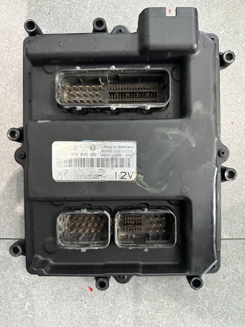 OEM 2004 Mack AC Diesel Engine Control Module ECM ECU 12MS532M