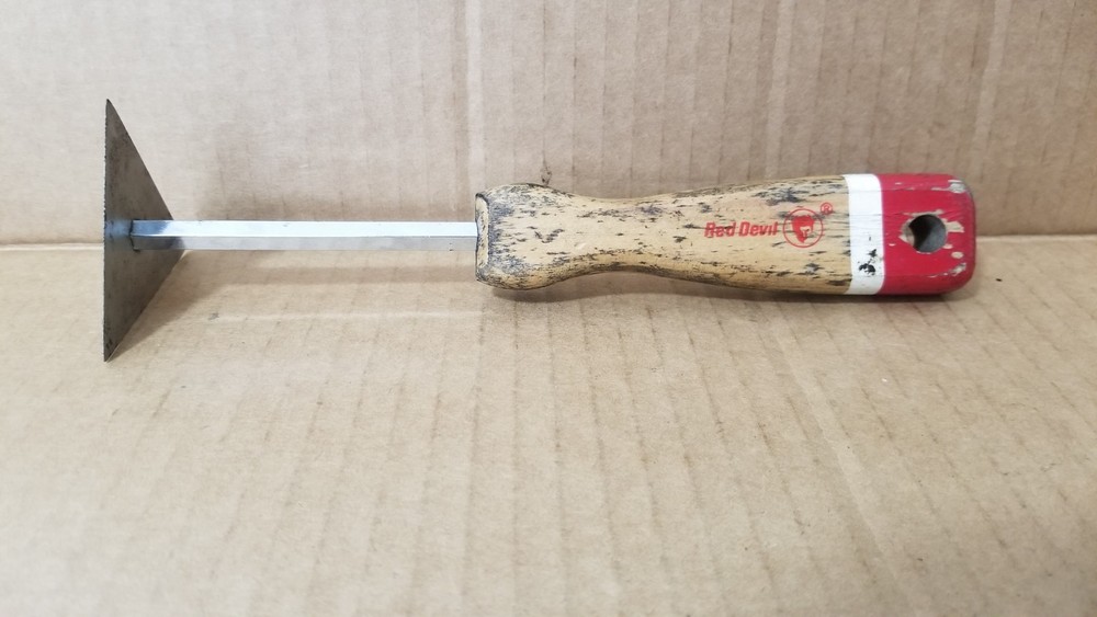 Vintage Red Devil Triangle Blade Wood Handle Paint Scraper Tool VGC