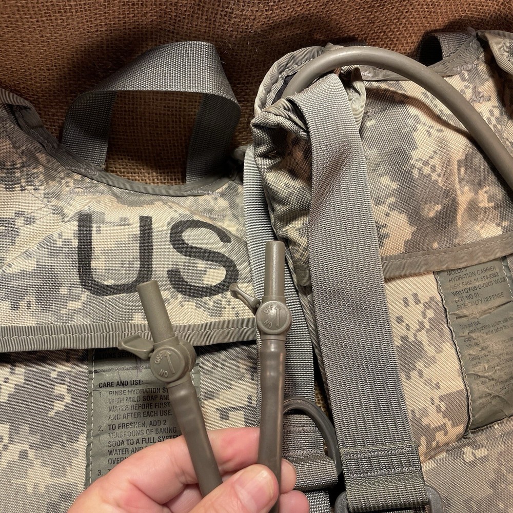 US Military Hydration Packs