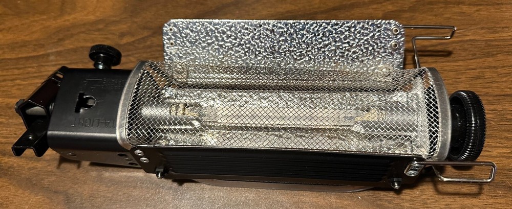 Lowel Tota, power cable, extra bulbs