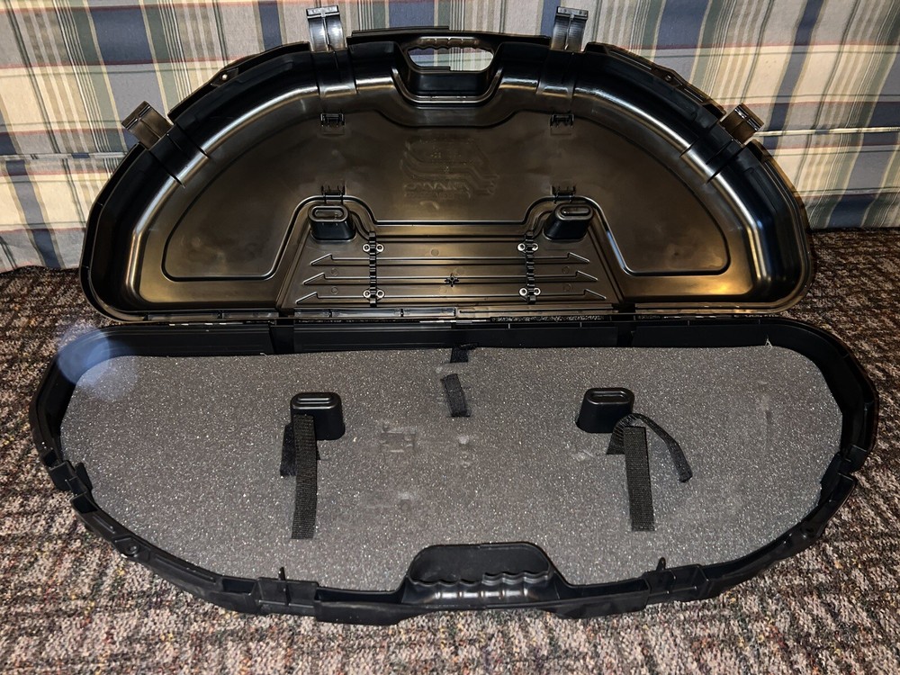 Bear Paradox Compound Bow