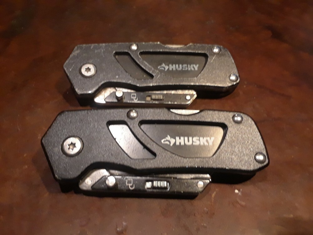 HUSKY 2-Pack Folding Utility Knife Set Sure-Grip lock-back