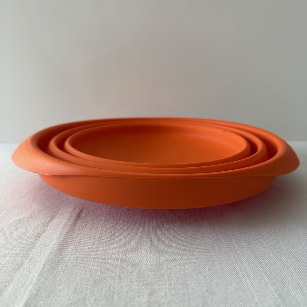 Collapsible Silicone Mixing Bowl Orange Solid Pattern Small Storage Solution