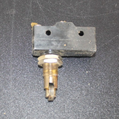 Blodgett 35193 Door Microswitch Replacement - Preowned, Tested