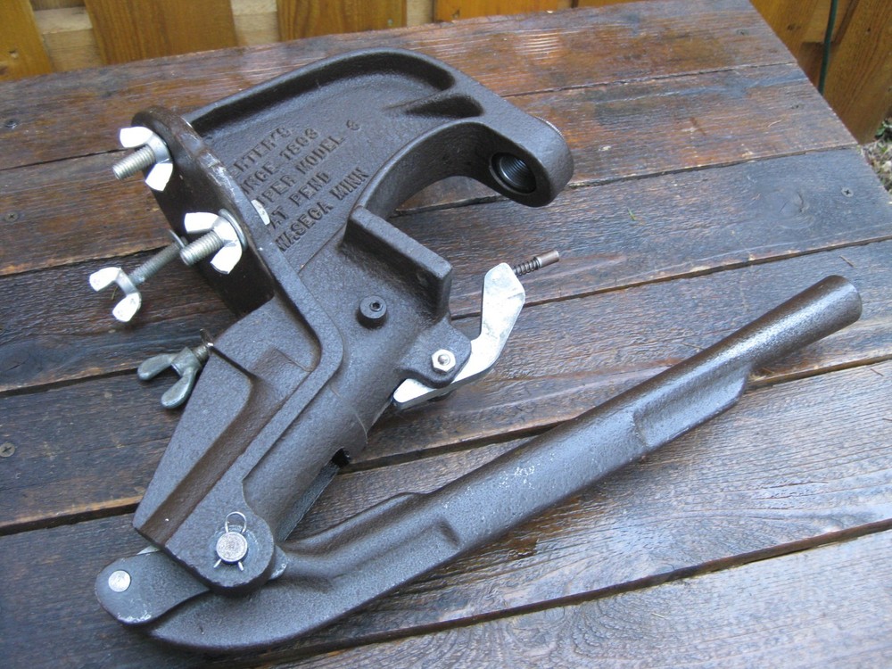 Herter's Super Model 3 Single Stage Reloading Press w/Primer Arm