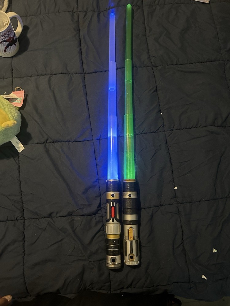 Star Wars Lightsaber Red Blue & Green Both Work Tested Great Condition