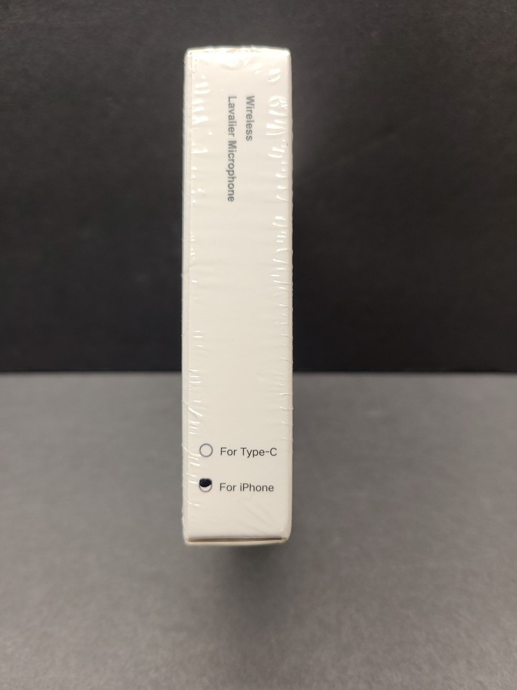 2 Pack iPhone Wireless Lavalier Microphones