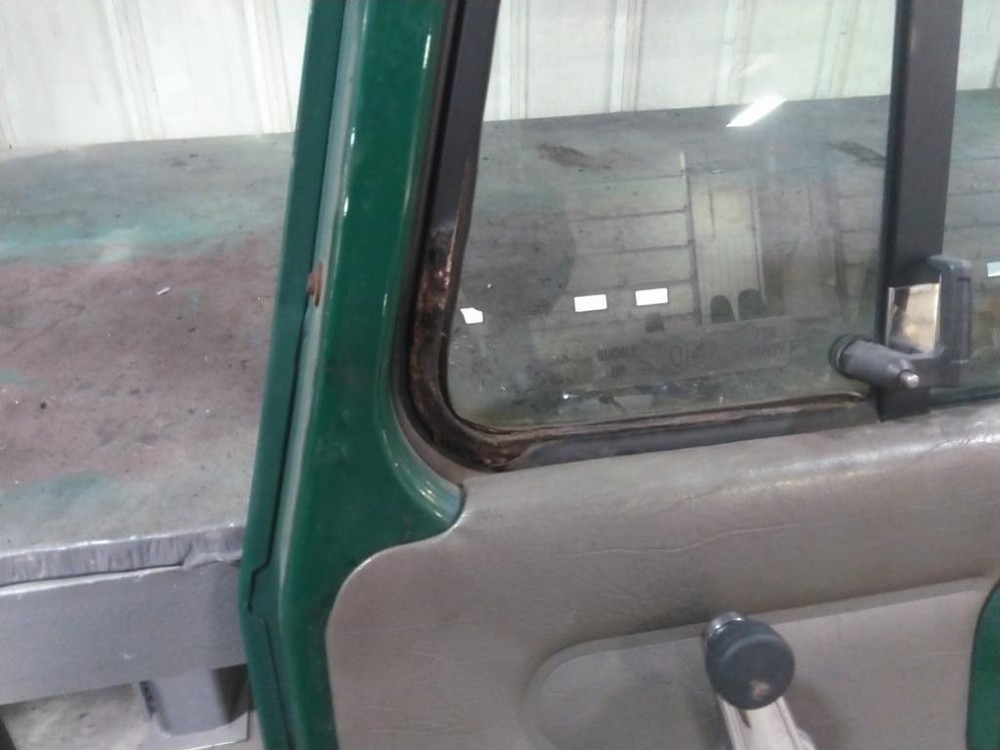 For 2001 MACK CH 1989-2003 DOOR ASSEMBLY Right , MD