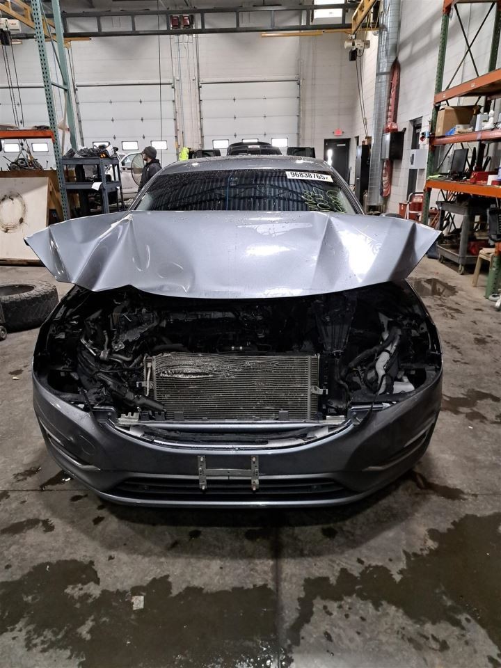 2017 S60 Display Screen Sku#4349862