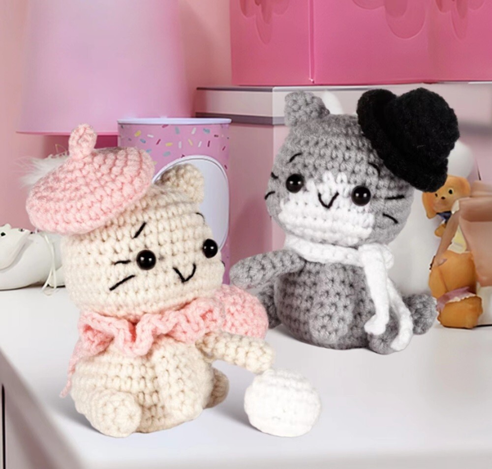 2‑Pack Beginner Crochet Kit – DIY Cat Plushies with Step‑by‑Step Video Tutorials