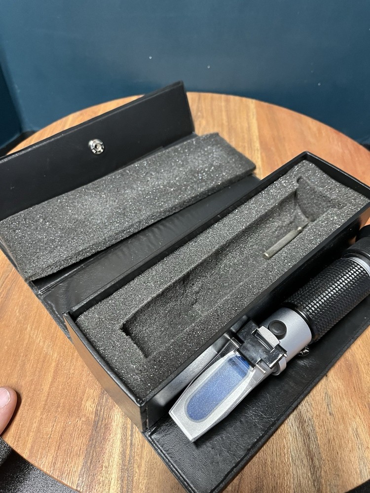 ATC Portable Refractometer With Case