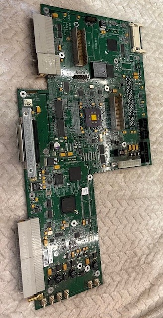 Tektronix TDS7704B main board