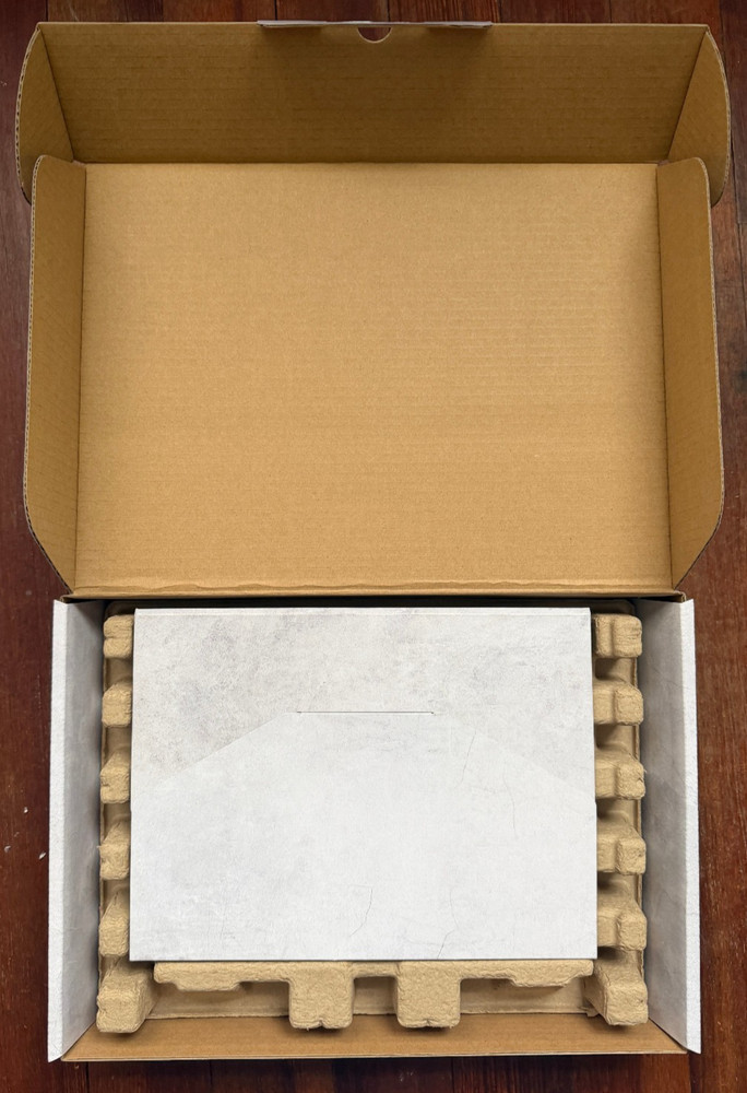 AlphaTheta SLAB Music Production Controller Optimized for Serato Studio