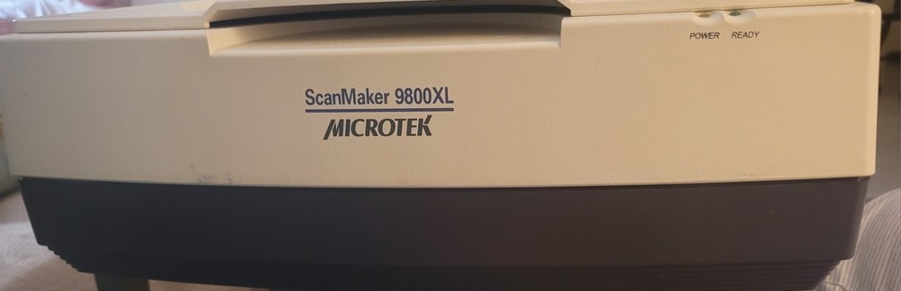 Microtek ScanMaker 9800XL Flatbed Scanner with USB Cable