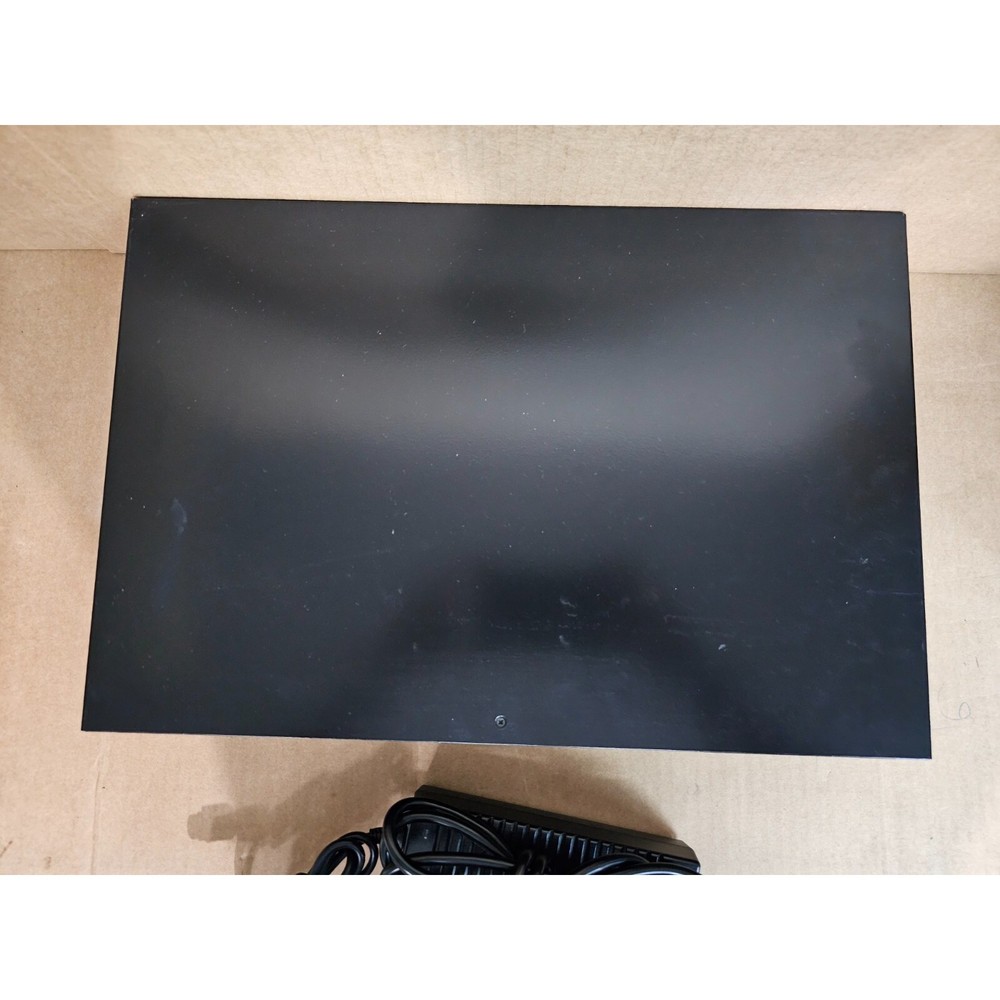 Zektor Z88 P8-HDBT-L-FFMB810 Fixed Format 8x10 HDBaseT Video Matrix EUC
