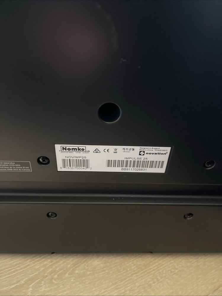 Novation Impulse 25 Controller Keyboard